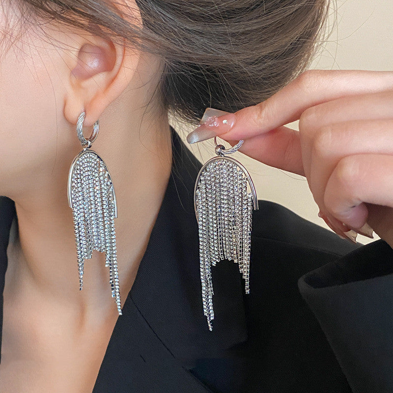 Fashion Geometry Pattern Tassel Ear Clip Female