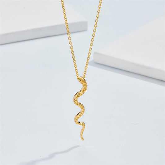 Female Creative Versatile Serpentine Pendant Necklace